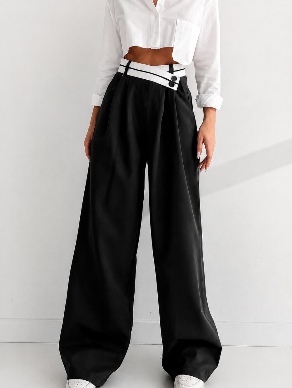 Commense Black Wide-Leg Pants with White Trim